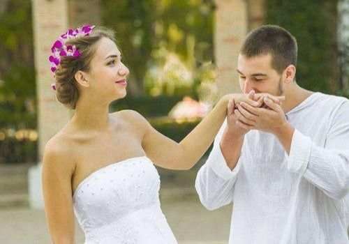 转移财产是否能起诉离婚